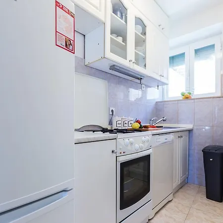 Gajeta 2br With City View Apartment Zadar
