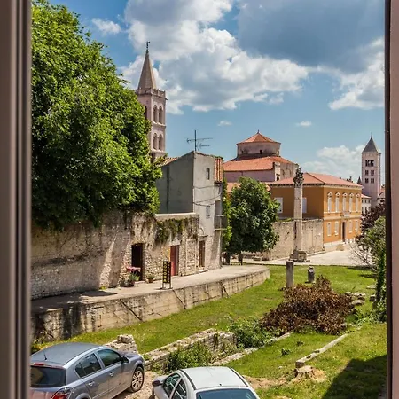 Gajeta 2br With City View *